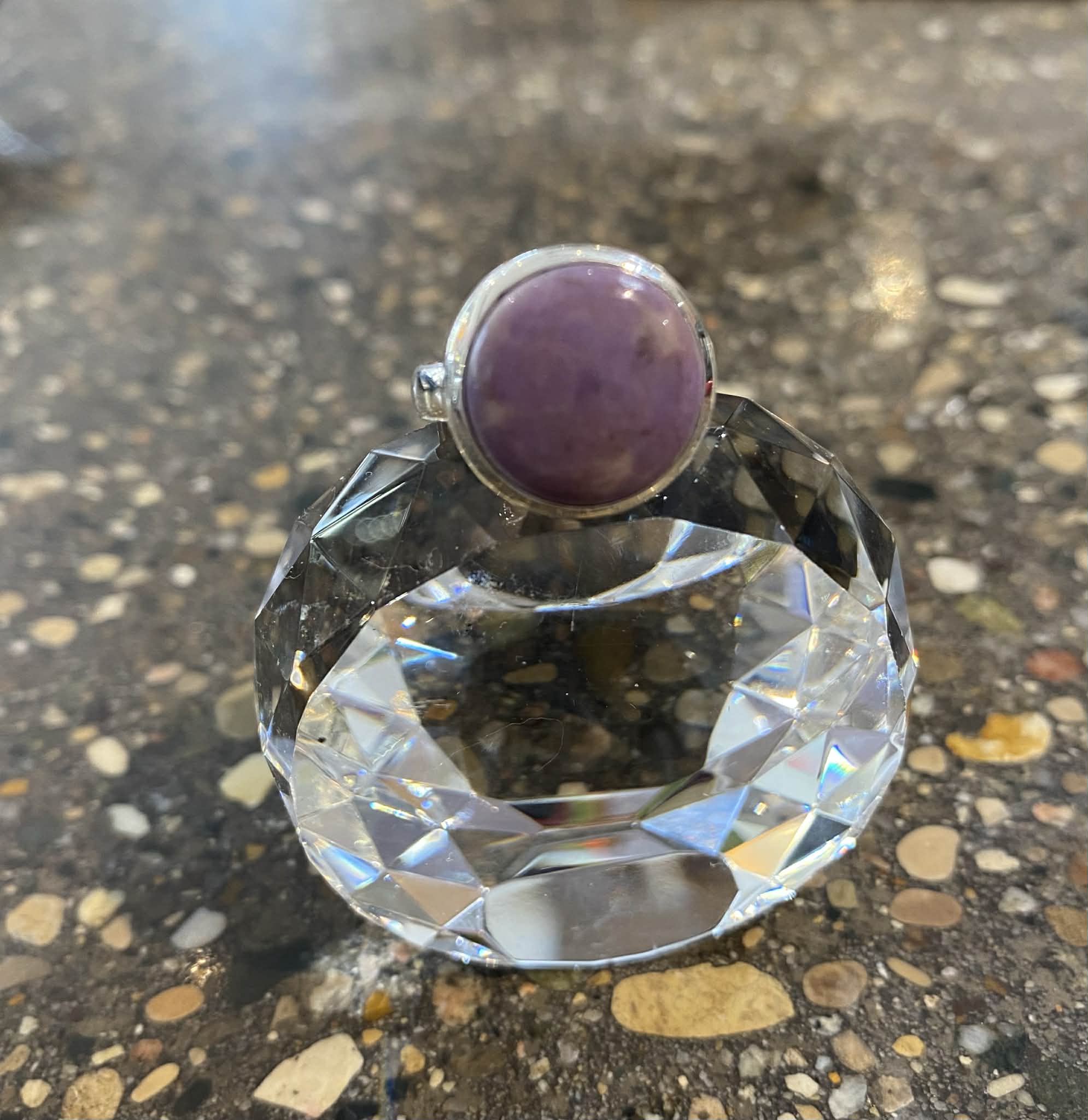 Lavender Jade Round Ring